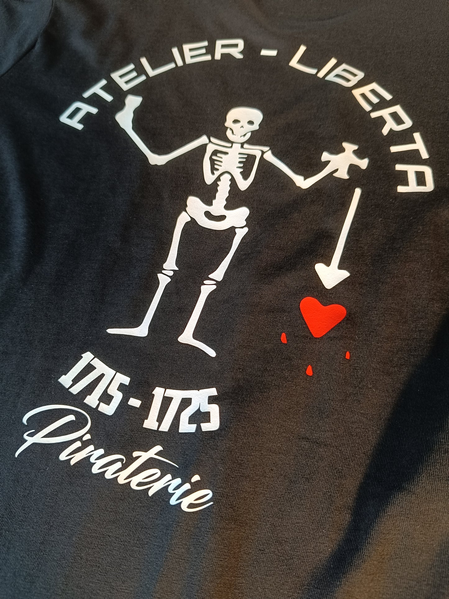 T-SHIRT | HISTORY | V.1